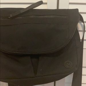 Lululemon purse